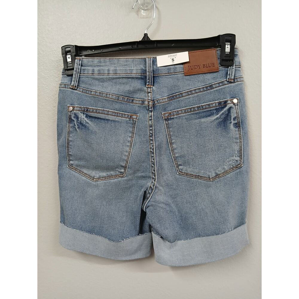 Judy Blue "Stone Cold" Cooling Tummy Control Shorts. - Picture 6 of 9